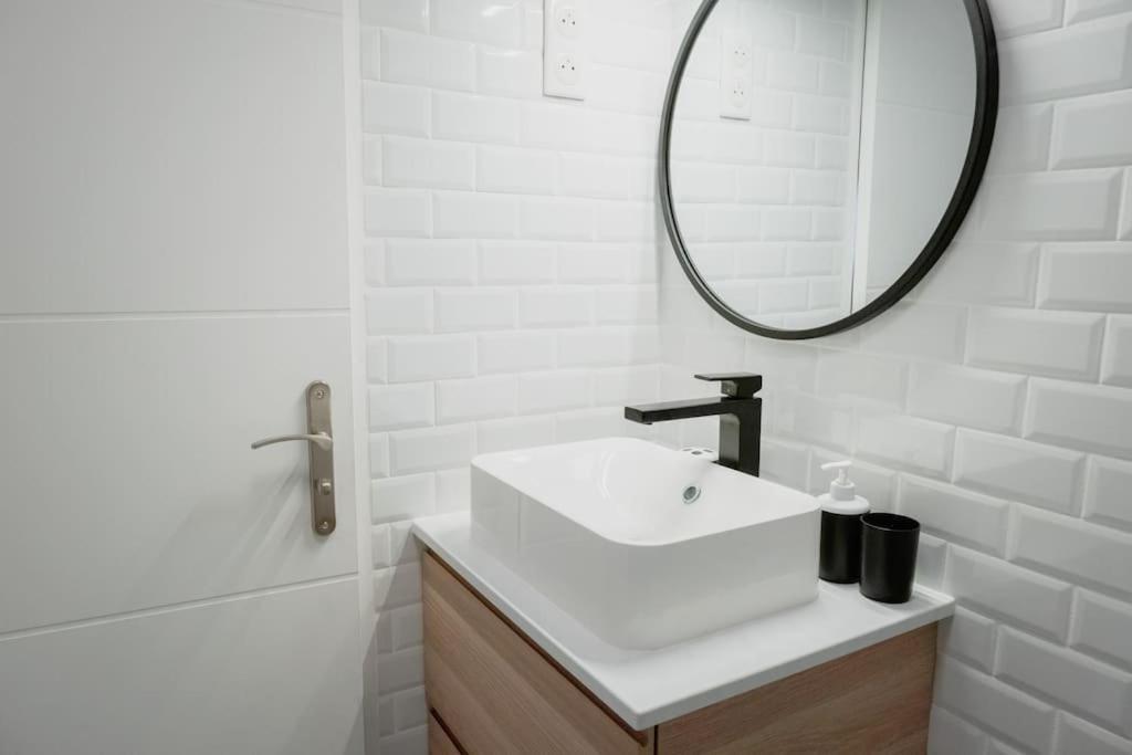 Le Lenche -Au Coeur Du Panier Proche Vieux-Port Apartment Marseille Bagian luar foto